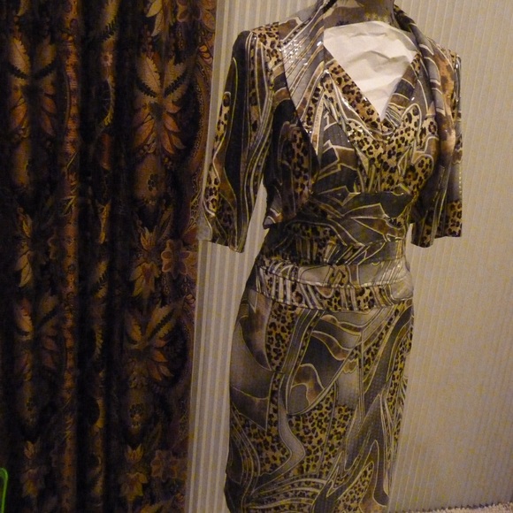 Frank Lyman Animal Print w/ Clear Sequin throughout Dress and Jacket - Picture 6 of 10
